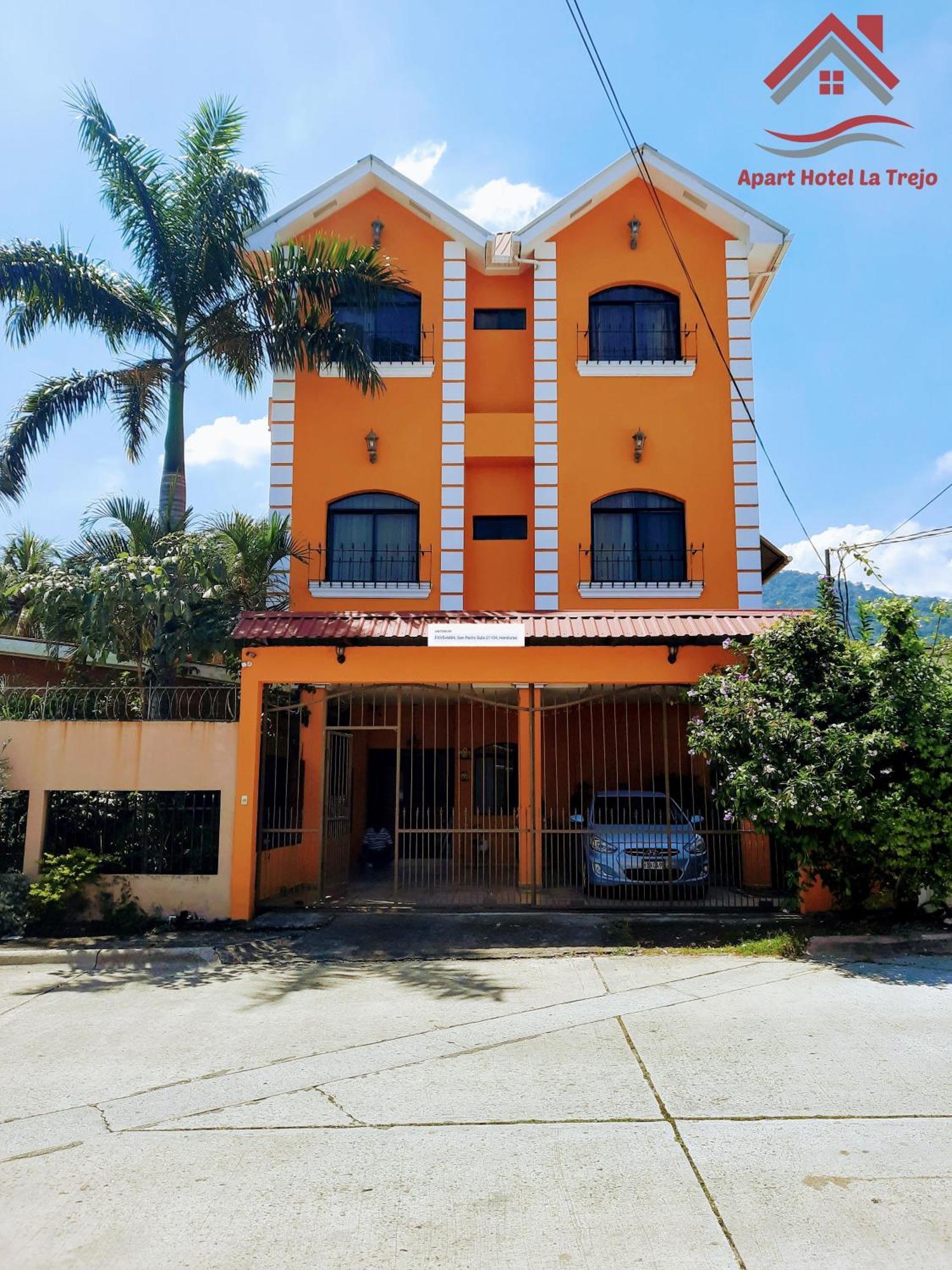 Apart Hotel La Trejo 圣佩德罗苏拉 外观 照片
